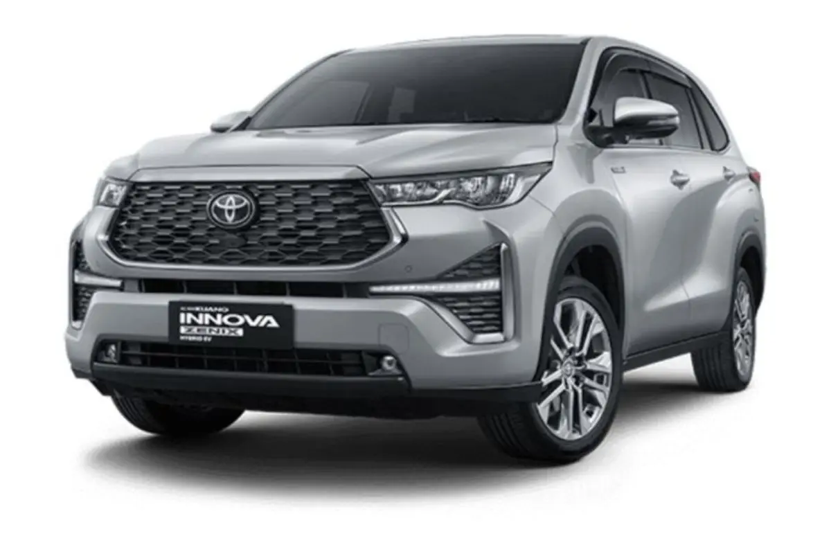 Toyota Innova Zenix V
